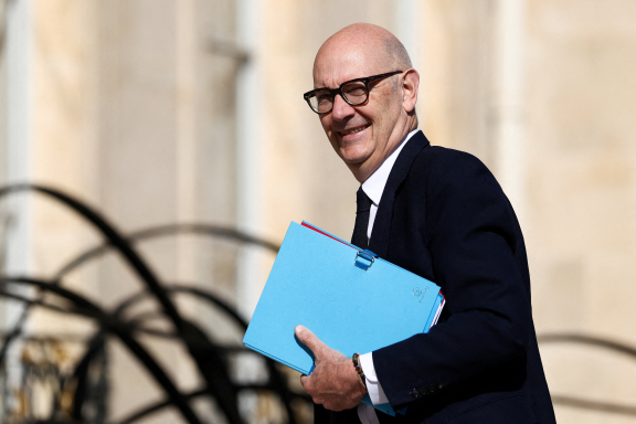 Roland Lescure, arrivant, le 28 mai 2026, à l’Élysée (photo Tom Nicholson/AFP).