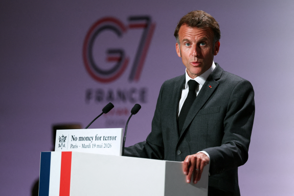 Emmanuel Macron, lors d'une réunion des ministres des finances du G7, le 19 mai 2026, à Paris (photo Tom Nicholson/AFP).