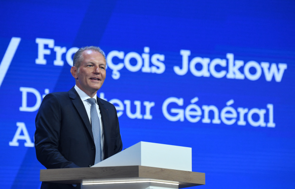 François Jackow, le directeur général d'Air Liquide, lors d'une présentation à Paris, en mai 2022 (photo Eric Piermont/AFP).