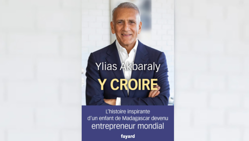 Y croire, l'histoire d'Ylias Akbaraly, publiée chez Fayard (photo D.R.).