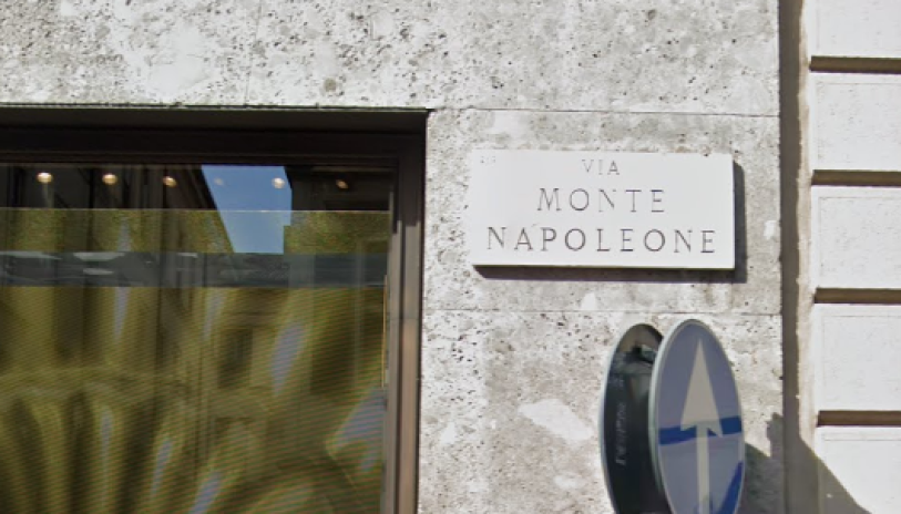 La Via Monte Napoleone, à Milan, l'une des artères les plus chères et le plus chic d'Europe (photo D.R.).