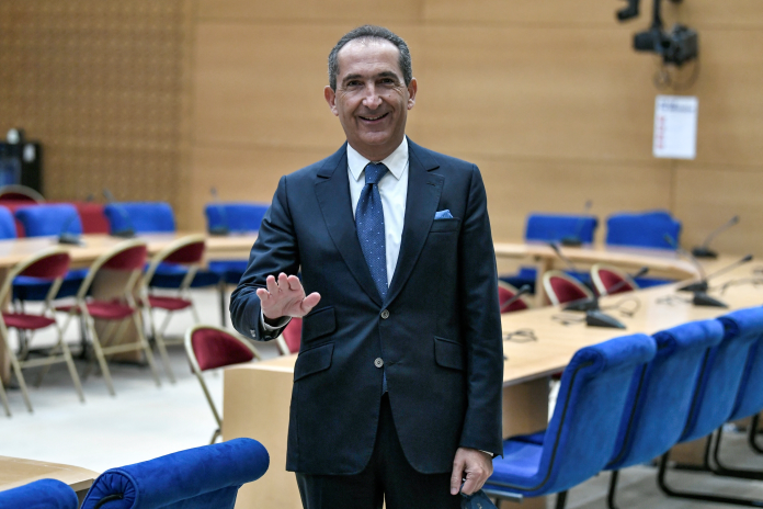 Patrick Drahi, lors d'une audition au Sénat, en février 2022 (photo Stéphane de Sakutin/AFP).