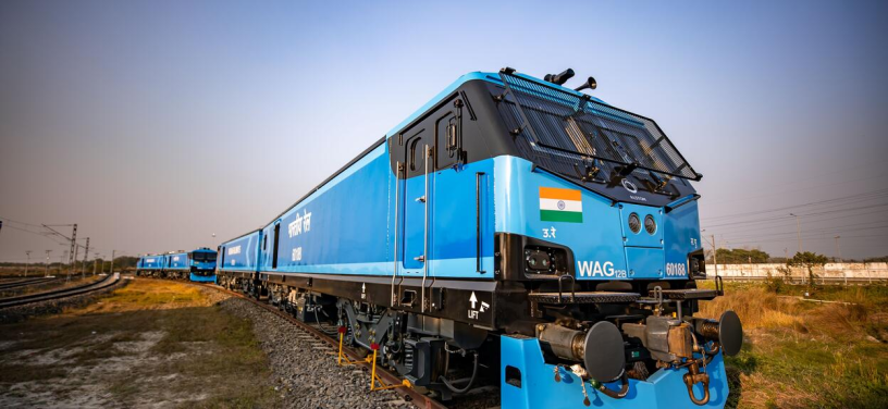 Une locomotive Alstom pour les Chemins de fer indiens (photo D.R.).