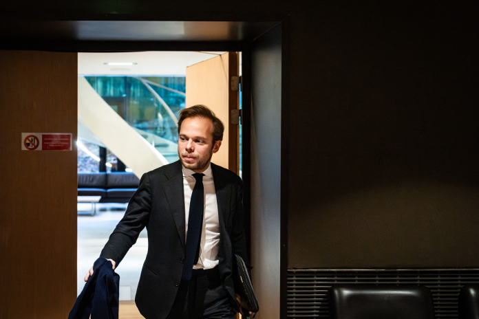 Le député Charles Alloncle (UDR, union des droites pour la République), rapporteur de la commission d'enquête sur l'audiovisuel public, le 05 février 2026 à l'Assemblée nationale (photo Xose Bouzas/AFP).