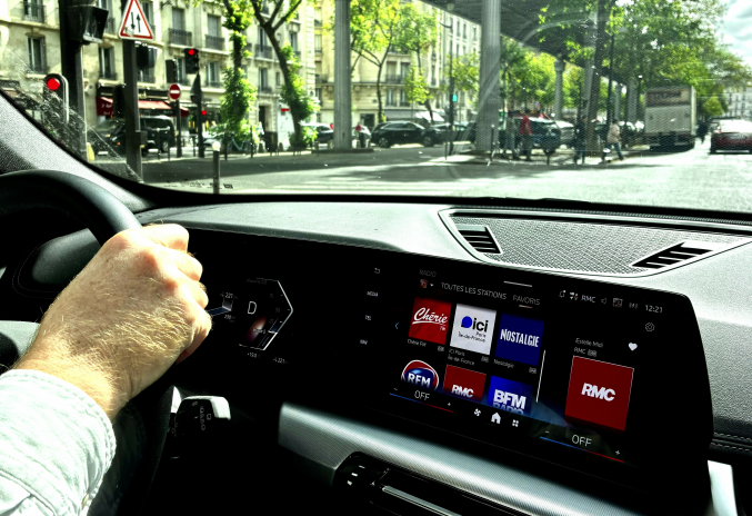 Auto-radio (photo D.R.).