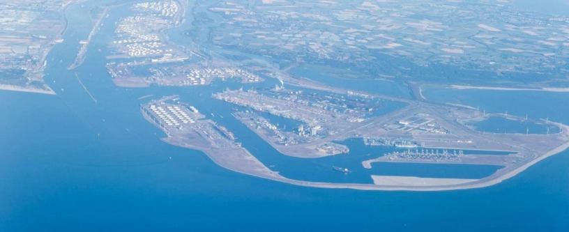 Le port de Rotterdam (photo D.R.).