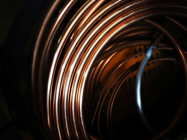 Fils de cuivre (photo Ra Dragon/Unsplash).