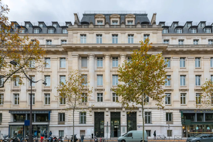 La façade du centre d'affaires Paris Trocadero, avenue Kleber à Paris (photo D.R.).