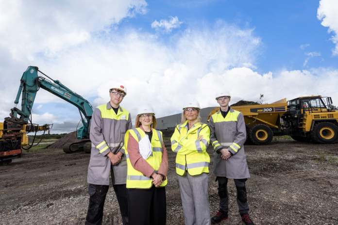 Lancement du chantier d'agrandissement de l'usine de production d'ailes d'Airbus, à Belfast (photo D.R.).