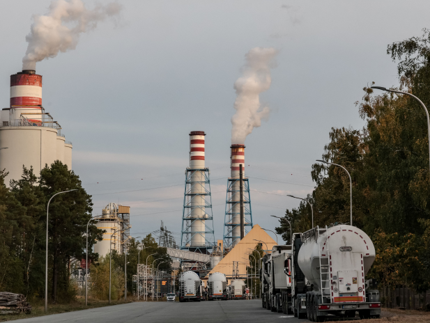 Centrale à charbon, en Pologne (photo Dominika Zarzycka/NurPhoto/AFP).