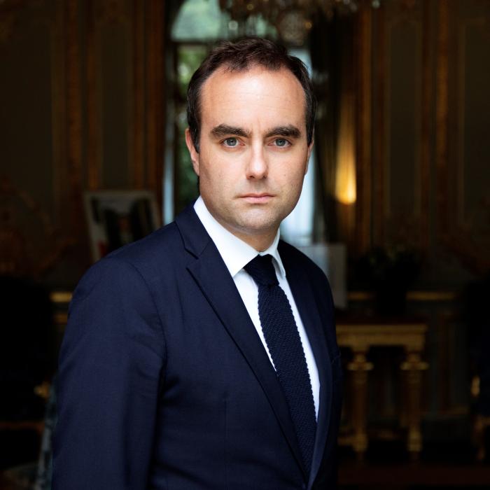 La photo officielle du Premier ministre, Sébastien Lecornu (photo Patrice Normand / Service d'information du Gouvernement)