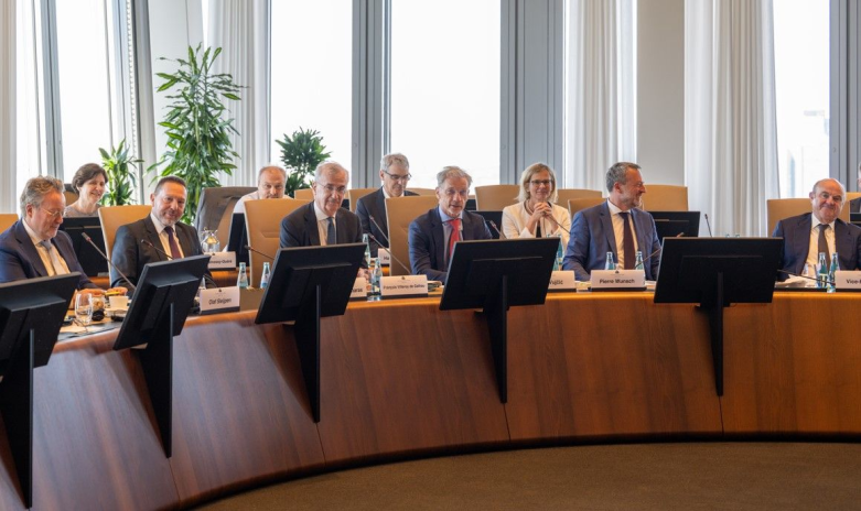 François Villeroy de Galhau, le 30 avril, lors du Conseil des Gouverneurs de politique monétaire à la Banque centrale européenne, à Francfort (photo D.R.).