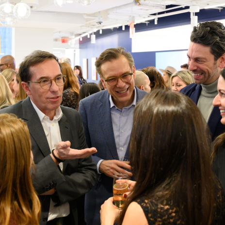 Nicolas Hiéronimus et Alexis Perakis-Valat à la rencontre des salariés américains de L'Oréal (photo D.R.).