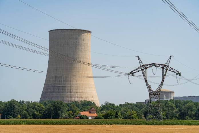 Longtemps le nucléaire a offert à l'industrie française un avantage compétitif majeur, en fournissant de l'électricité à bas prix. Ici, la centrale nucléaire de Golfech, dans le Tarn-et-Garonne (photo Jean-Marc Barrère/Hans Lucas/AFP).
