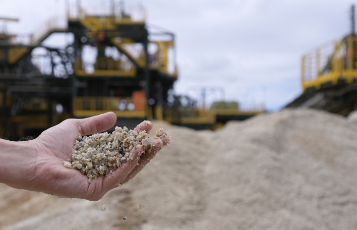 Extraction de lithium, dans une mine (photo Douglas Magno/AFP).