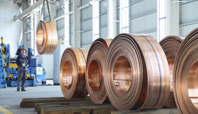 Production de bobines de cuivre, en Chine (photo Stringer/IC photo/AFP).