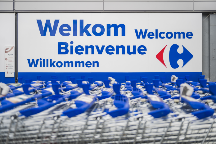 L'entrée d'un hypermarché Carrefour, en Belgique (photo D.R.).