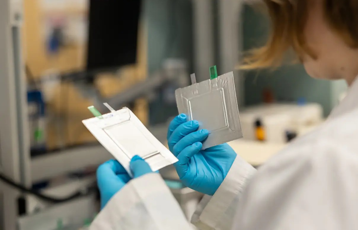 Batteries développées par Factorial Energy (photo D.R.).