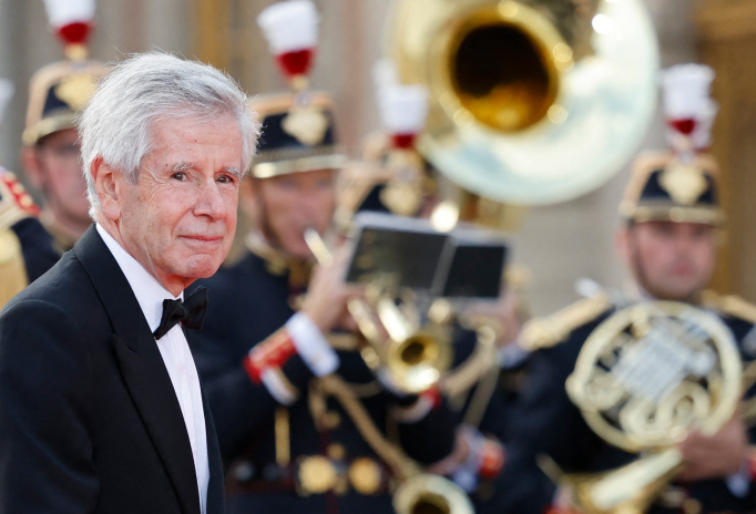Alain Minc, le 20 septembre 2023, lors de la visite du Roi Charles III au Château de Versailles (photo Ludovic Marin/AFP).