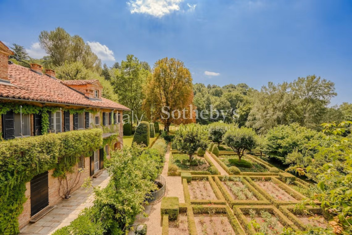 La villa Frecot, propriété des Agnelli, mise en vente par Sotheby's italie (photo Sotheby's).