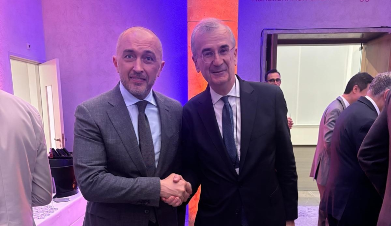 François Villeroy de Galhau, gouverneur de la Banque de France et son homologue ukrainien, Andryi Pyshnyy, gouverneur de la National Bank of Ukraine (photo D.R.).