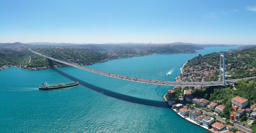 Le pont Fatih Sultan Mehmet, suspendu au-dessus du Bosphore, dont Meridiam espère décrocher la concession (photo D.R.).
