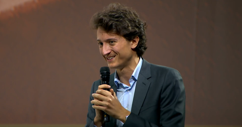 Jean Arnault, lors de l'assemblée générale de LVMH, en avril 2026 (photo D.R.).