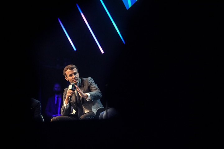 Le Président de la République Emmanuel Macron lors d’une conférence à l'occasion de l'événement VivaTech consacré aux startups et à la technologie - ALAIN JOCARD / POOL / AFP