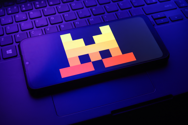 logo de mistral ai  (Photo by Jaque Silva / NurPhoto via AFP)