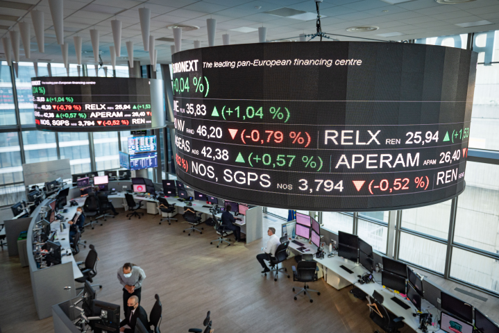 Bourse (©Eric TSCHAEN/REA)