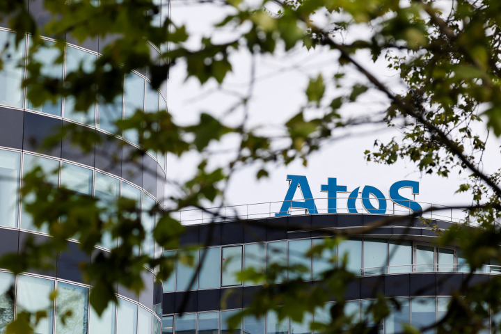 Le Tribunal de commerce a validé le plan de sauvegarde accéléré d'Atos - Photo by Ludovic MARIN / AFP