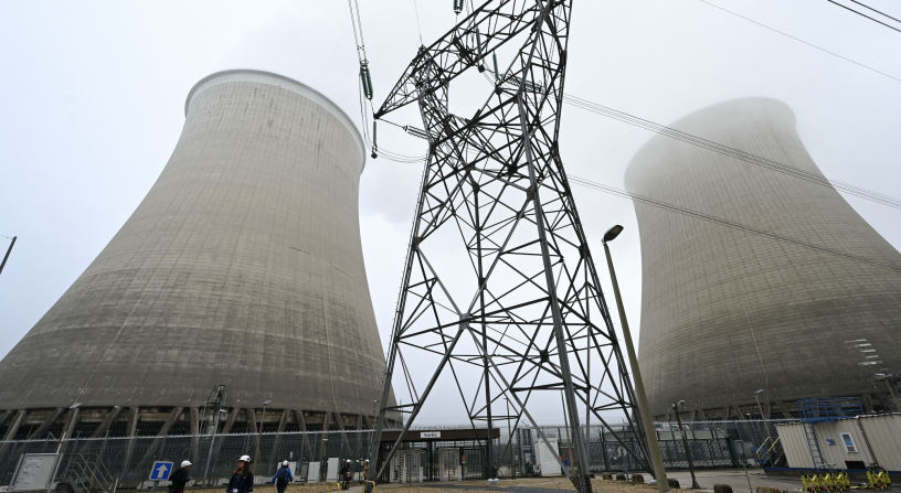 Centrale nucléaire. Photo by Bertrand GUAY / AFP