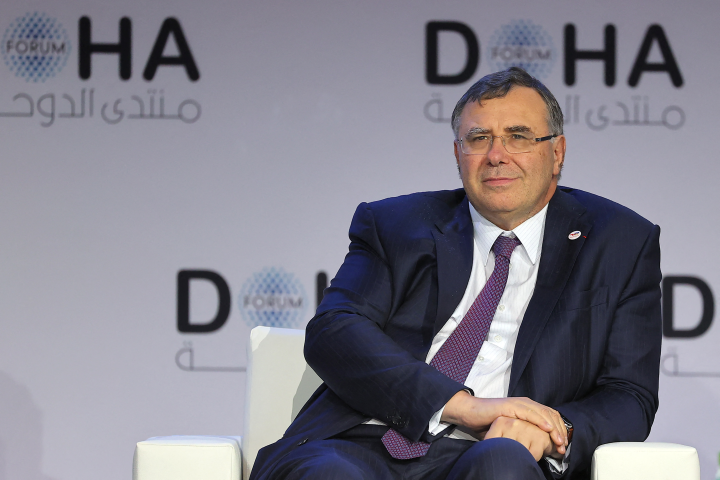 Patrick Pouyanné, président-directeur général de TotalEnergies (Photo by KARIM JAAFAR / AFP)