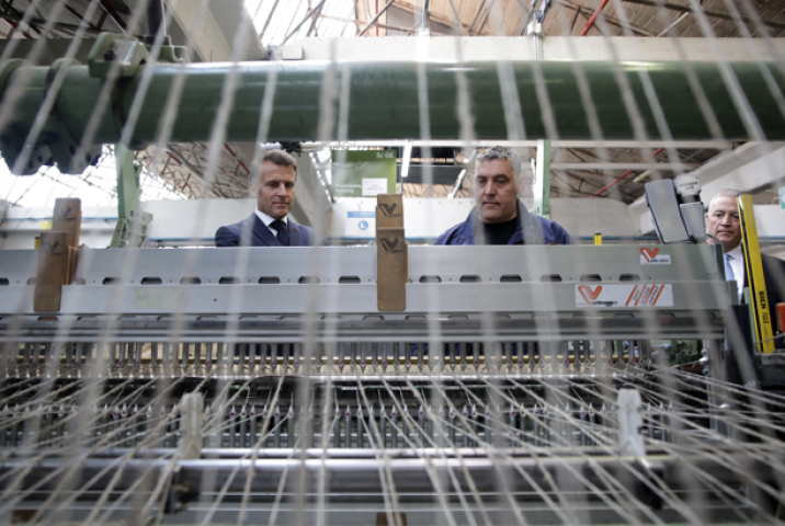 Usine. Photo par VALENTINE CHAPUIS / POOL / AFP