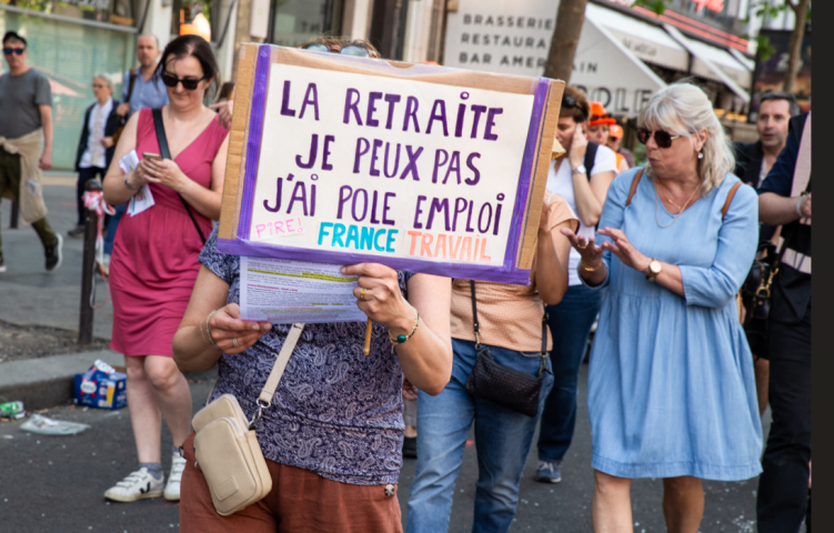 Retraite. Photo par VALERIE DUBOIS / HANS LUCAS / HANS LUCAS VIA AFP