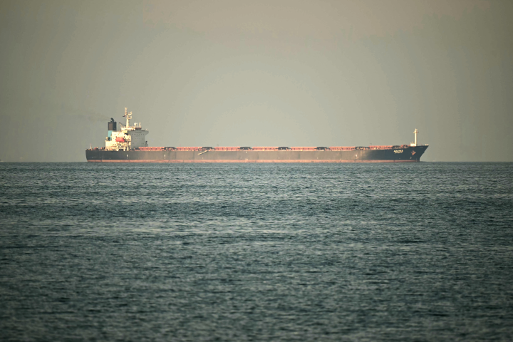 Cargo dans le détroit d'Ormuz - Photo par GIUSEPPE CACACE / AFP