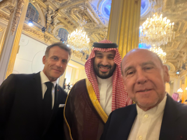 Philippe Pouletty aux côtés d’Emmanuel Macron et de Mohammed ben Salmane, lundi soir à l’Élysée.