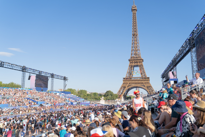 Touristes à Paris. Hans Lucas via AFP