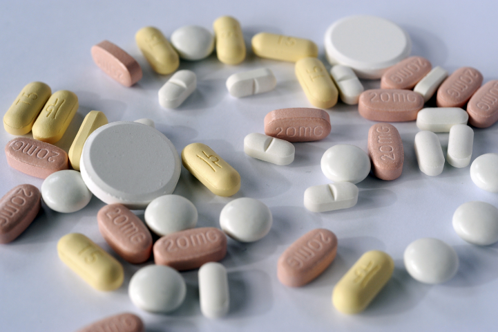 Médicaments (©Jerome CHATIN/EXPANSION-REA)
