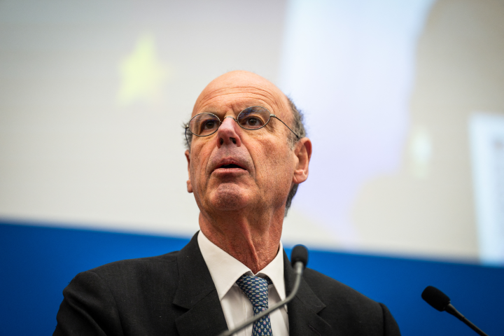 Eric Lombard, ministre de l'Economie et des Finances (Photo by Xose Bouzas / Hans Lucas / Hans Lucas via AFP)