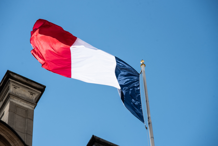 Drapeau français. Photo by Andrea Savorani Neri / NurPhoto / NurPhoto via AFP