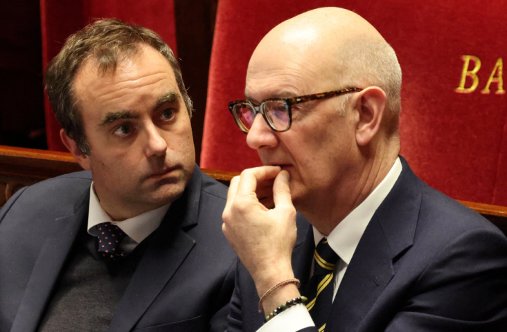 Sébastien Lecornu, Premier ministre, et Roland Lescure, ministre de l'Economie et des Finances - Ludovic MARIN / AFP