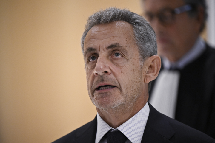 Nicolas Sarkozy (Photo by JULIEN DE ROSA / AFP)