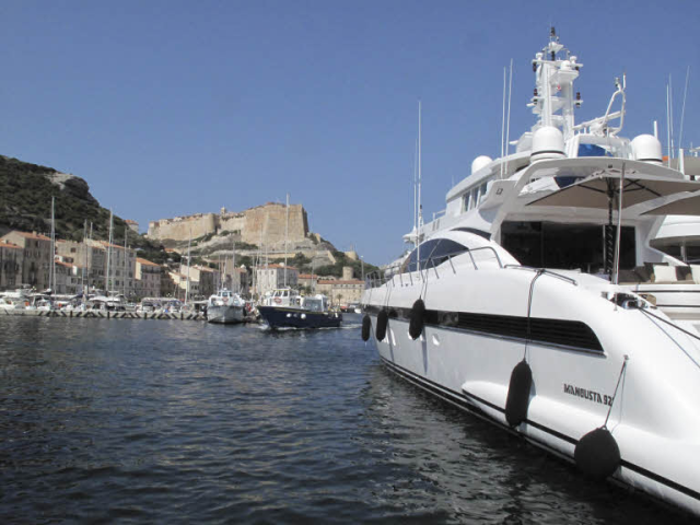 Yacht - Corse - Bonifacio