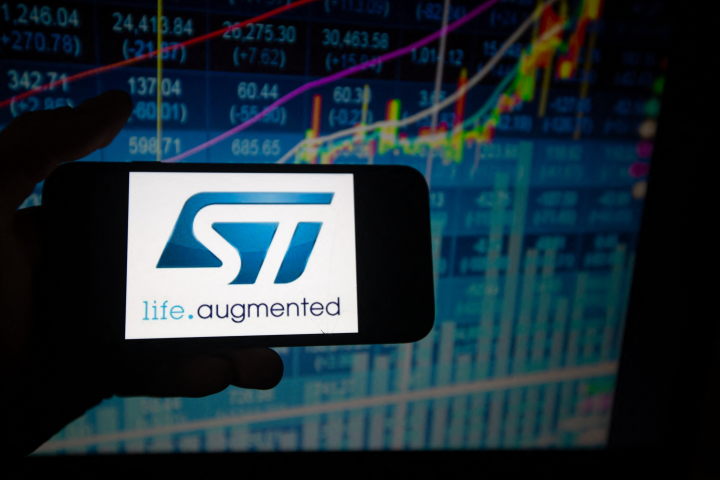 La faiblesse du dollar rogne la marge de STMicroelectronics - Photo by Alexander Pohl/NurPhoto) (Photo by Alexander Pohl / NurPhoto via AFP