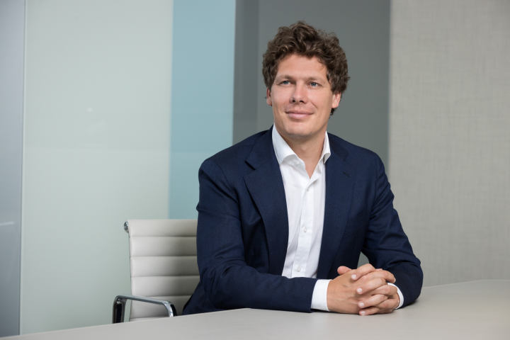 Edouard Guigou, associé mid-large buyout chez Eurazeo