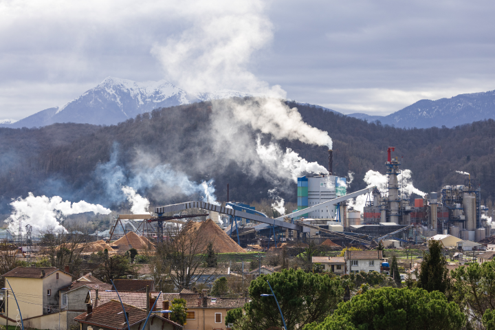 Usine en Haute-Garonne - Photo par LILIAN CAZABET / HANS LUCAS / HANS LUCAS VIA AFP
