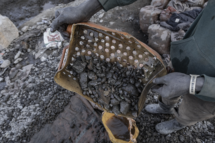 L'exploitation minière du cuivre et du cobalt à Kolwezi, en République démocratique du Congo. Photo par MICHEL LUNANGA / GETTY IMAGES EUROPE / GETTY IMAGES VIA AFP