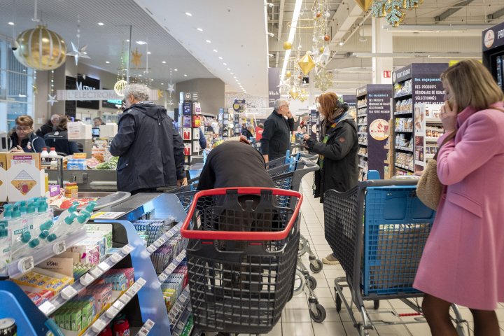 Supermarchés français. Photo by Serge Tenani / Hans Lucas via AFP