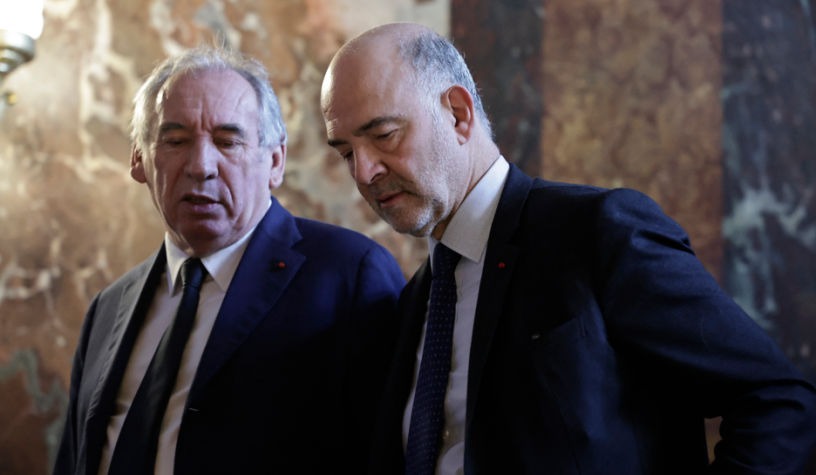 François Bayrou, Premier ministre et Pierre Moscovici, Premier président de la Cour des comptes - STEPHANE DE SAKUTIN / POOL / AFP